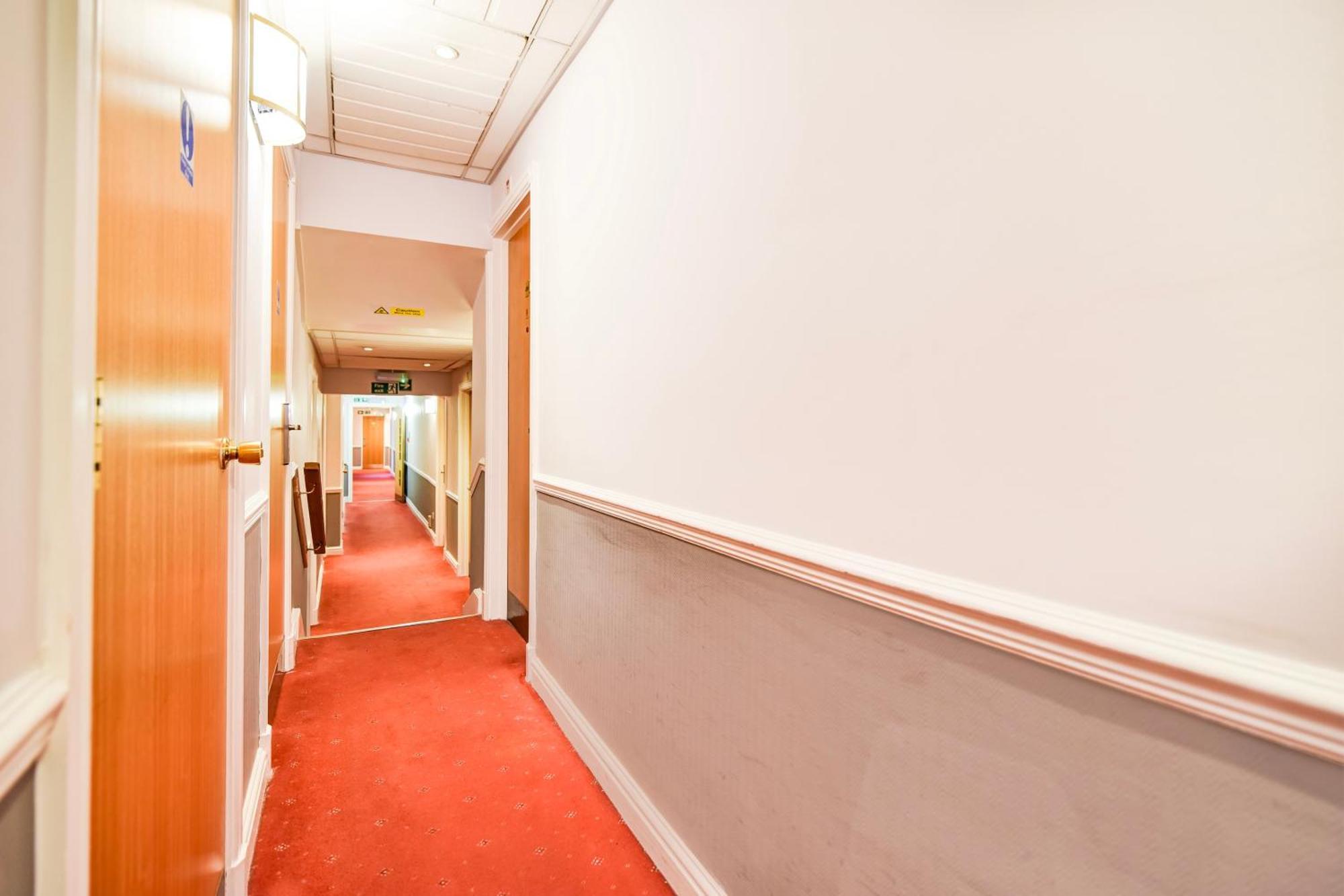 Aston Court Derby City Centre By Belvilla מראה חיצוני תמונה