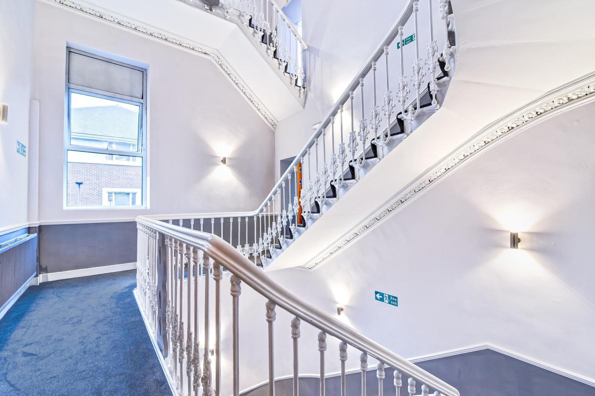 Aston Court Derby City Centre By Belvilla מראה חיצוני תמונה